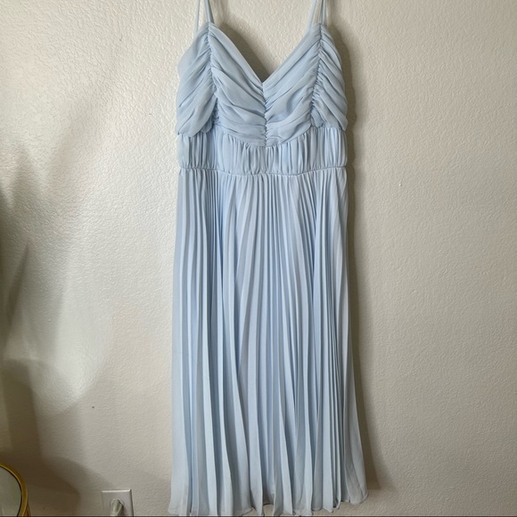 Lulus Blue pleated MIDI Dress - Picture 4 of 6